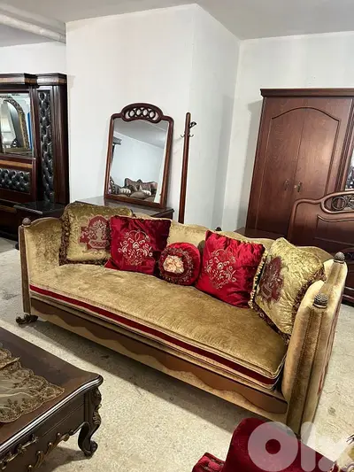 طقم كنبايات شغل توصاية خشب زان اربع قطع وطاولة