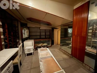 RWK205EN - Shop for Sale in Jounieh