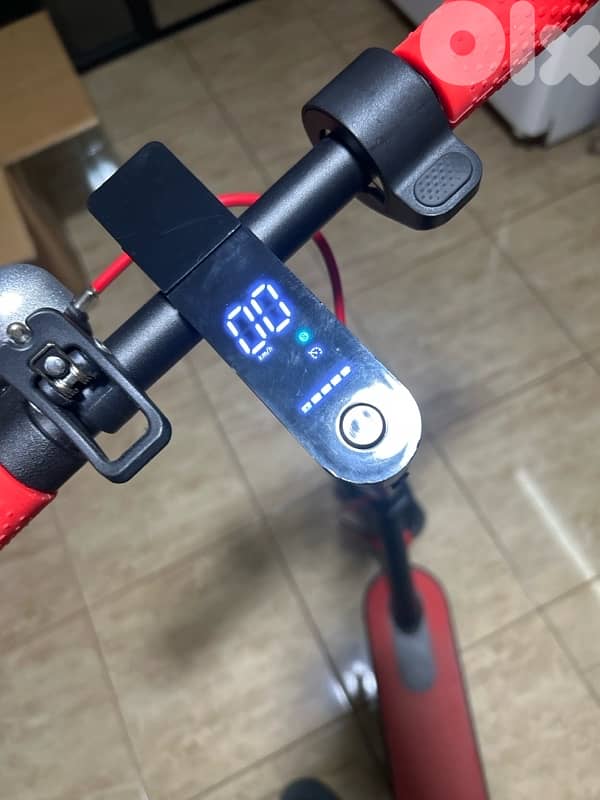 electric scooter 0