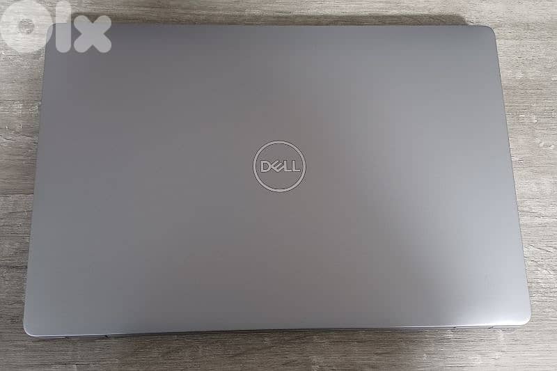 laptop dell - core i5 gen 10 - touch screen 8