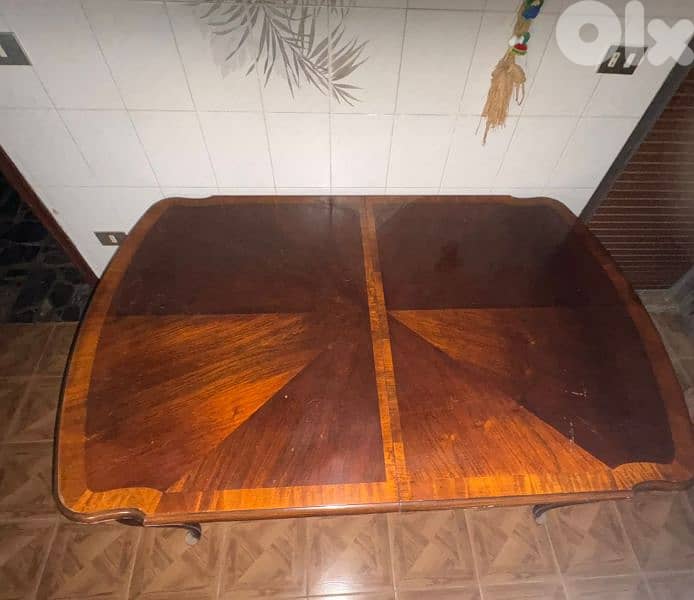 dinning table 0