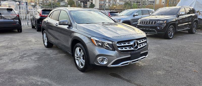 Mercedes-Benz GLA-Class 2018 0