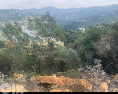 أرض للبيع في العبادية Land for sale in Abadiyeh