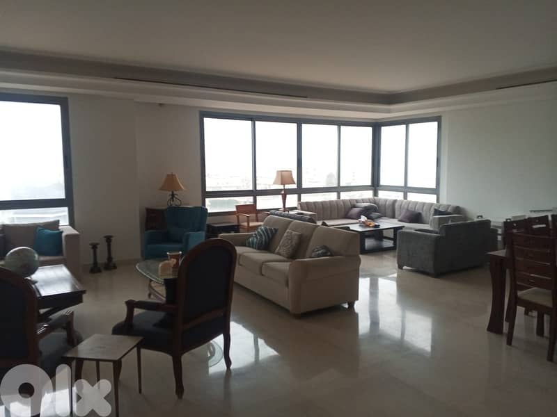 Spacious Apartment for sale in Sin EL FIL Badaroشقة في بدارو 0
