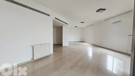 AH-HKL-496 Apartment 300 m² for rent in Achrafieh