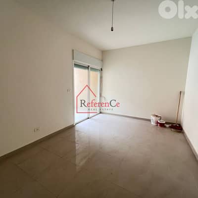 Apartment for sale in amchit شقة للبيع في عمشيت
