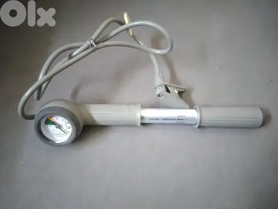 Manual air pump