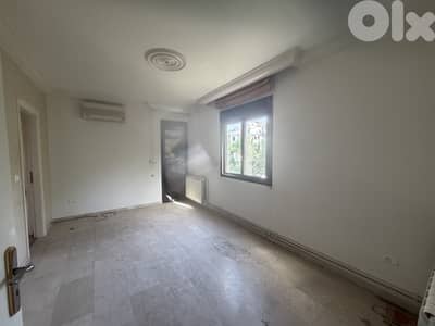 Apartment for Sale In Mazraat Yachouh  شقة للبيع في مزرعة يشوع