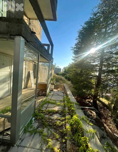 NEEDS RENOVATION VILLA FOR SALE IN FAQRA-TILAL EL ASSAL, (KFA-245)