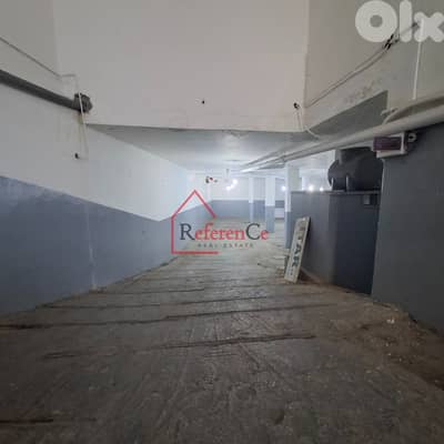 Commercial Warehouse in Jdaide for rent مستودع  للآجار  في  الجديدة