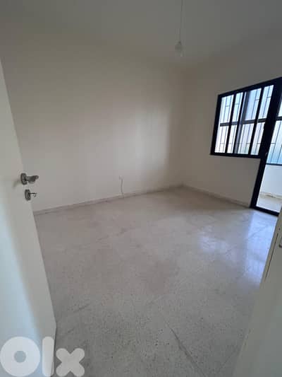 Apartment for sale in Naccach 120m+80m terrace شقة للبيع في النقاش