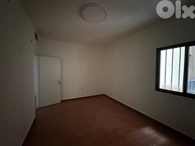 L20247 - 250 SQM Spacious Office For Sale in Saifi Village