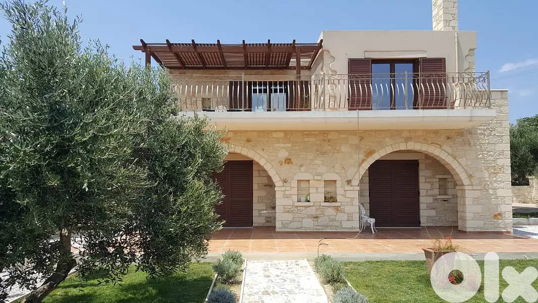 NEEDS RENOVATION VILLA FOR SALE IN FAQRA-TILAL EL ASSAL, (KFA-245) 0