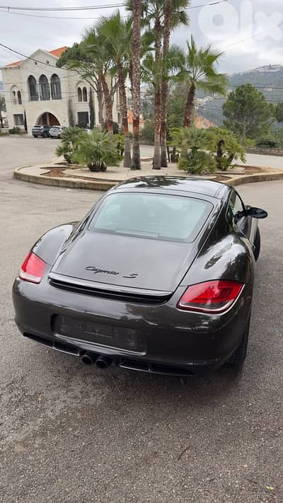 Porsche Cayman 2011
