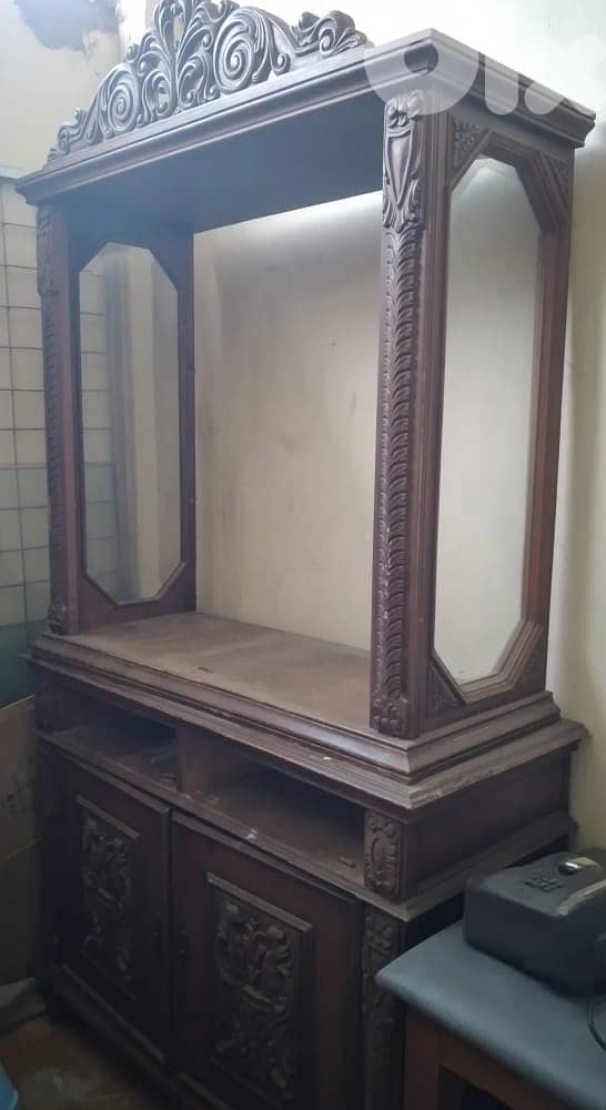 Vintage antique dining table , vitrine and dressoir 1
