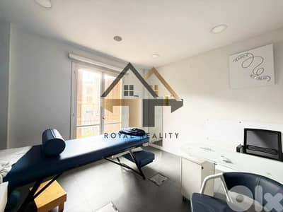 office for rent in saifi Beirut مكتب للايجار في صيفي بيروت