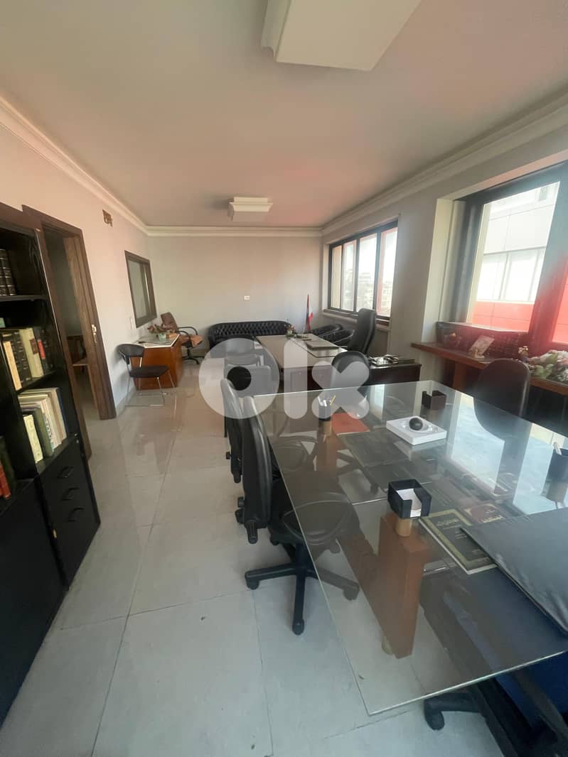 Office for Rent in Hazmieh. 0