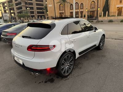 Porsche Macan S