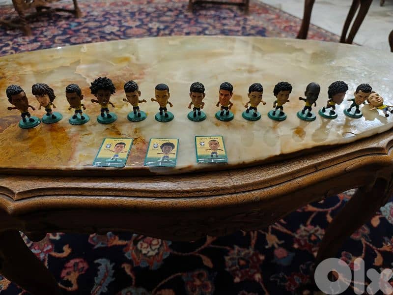 brazil football players figurine with a green base,14 faous player 3