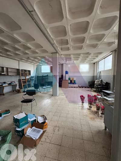 120m2 showroom+5 offices 4rent in Dikwene/industrial area - الحمرا