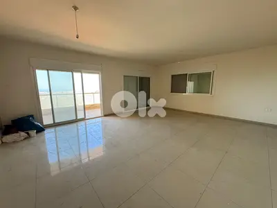 Apartmen for rent in Zekrit شقة للايجار في زكريت