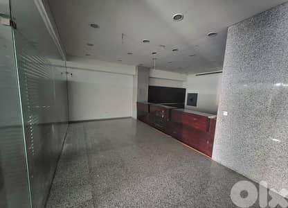 Open Space Showroom For Rent In Horch Tabet صالة للاجار في حرش تابت