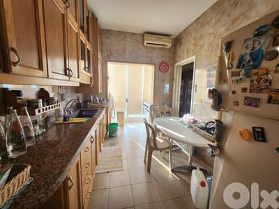 Apartment for sale in Naccach شقة للبيع في النقاش