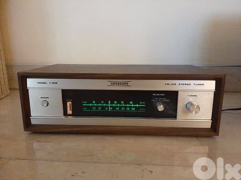 Vintage tuner 0