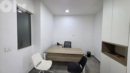 Office For Rent in Horch Tabet - Sin El Fil مكتب للإيجار في حرش تابيت
