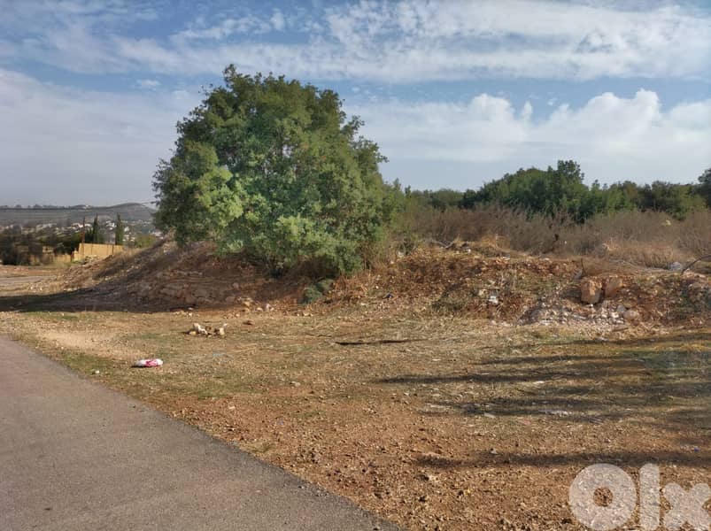 810 SQM Land in Dalhamiyeh, Chouf Overlooking the Mountains 0