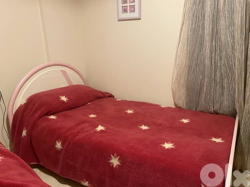 girls bedroom 0