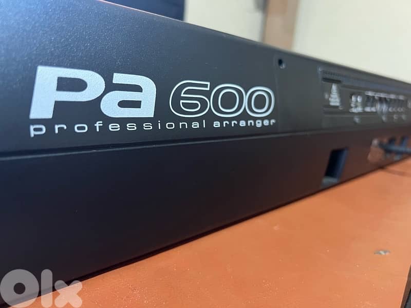 Korg pa 600 شرقي غربي 3