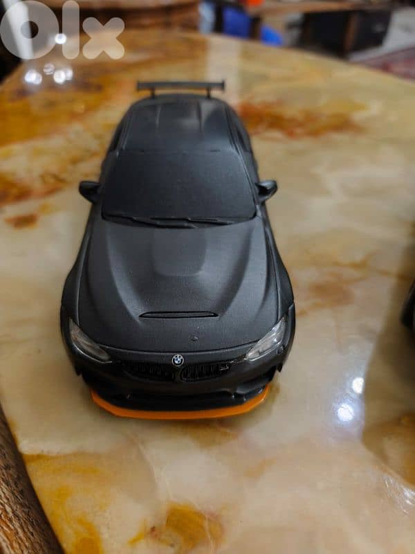 Maisto BMW M4 GTS 1/24,Range Rover Bdurango 1/18,Maist nissan gts 1/24 3