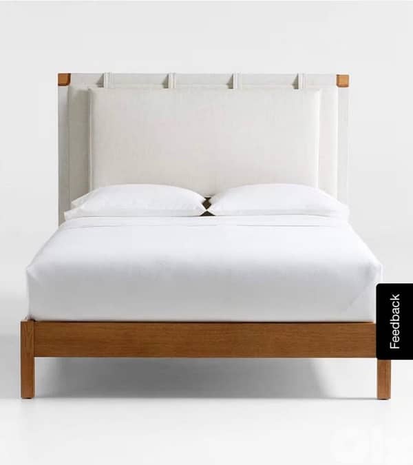 Bed brand : Crate & Barell 0