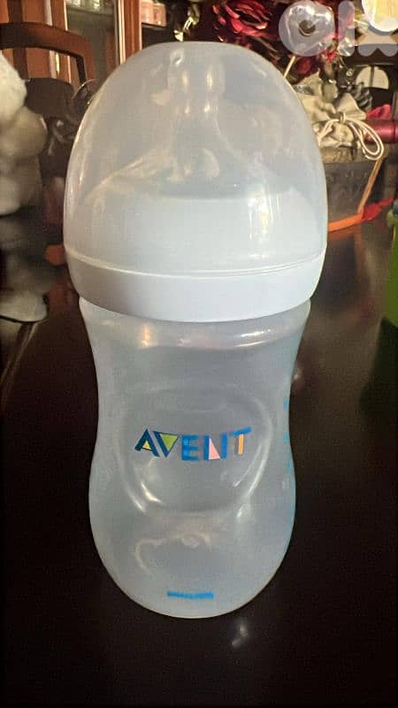 baby bottles rarely used all for 20$ 1
