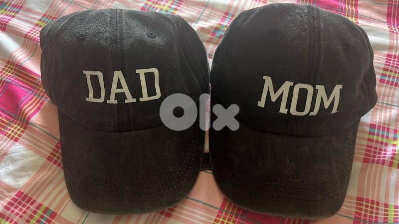 couple hats 0
