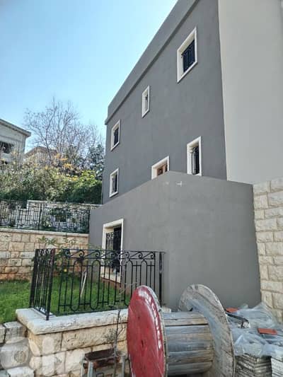 villa in Damour village