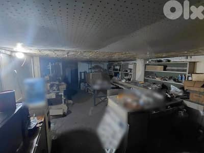 Spacious warehouse in Madini Sinayii area, Baouchrieh REF#EE127772