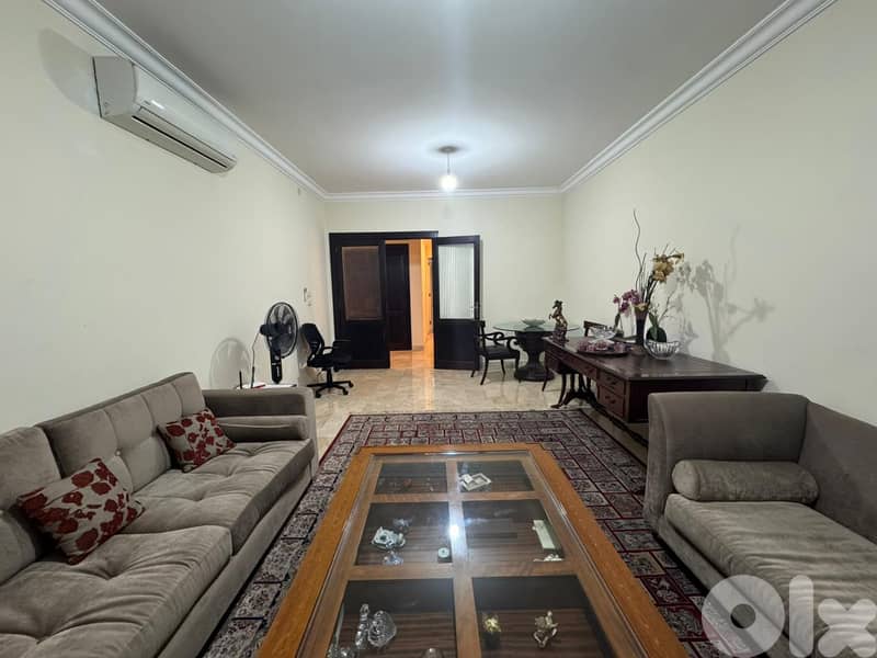 SPACIOUS APARTMENT IN AIN EL MRAISSEH PRIME (180SQ) 3 BEDS , (AMKK-328 0