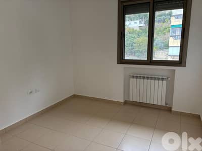 GMK112MH - Apartment For Sale In Sahel Alma - شقة للبيع في  ساحل علما