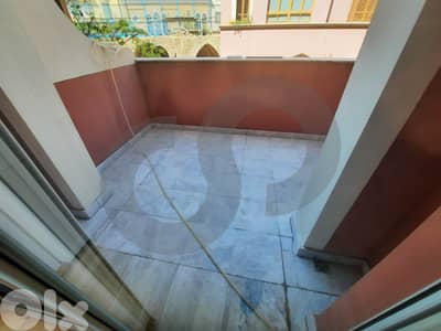 2 underground parking, 24/7 electricity, Saifi/الصيفي REF#RH132320