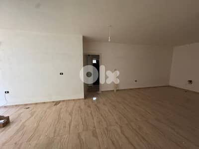 GMC441RAJ Apartment for sale in Jouret El Ballout - شقة للبيع