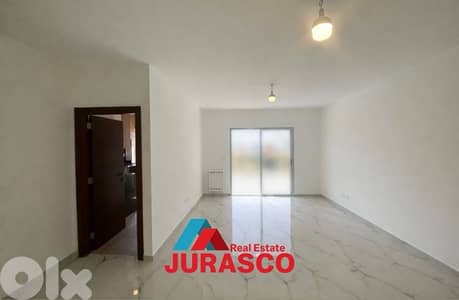 apartment for sale ballouneh 140m / شقة للبيع في بلونة ١٤٠ متر