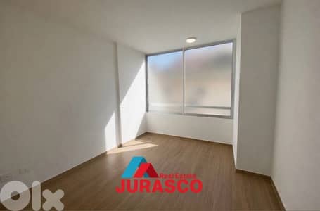 apartment for sale ballouneh 140m / شقة للبيع في بلونة ١٤٠ متر