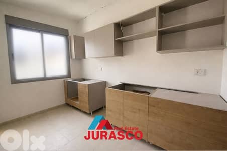 apartment for sale in ballouneh 175m / شقة للبيع في بلونة ١٧٥ متر