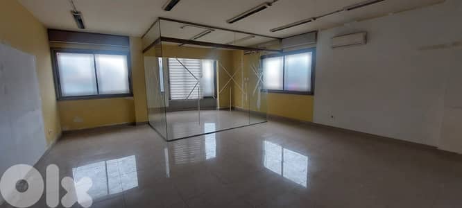 Office for Rent in Zalka – 80 sqm | Unfurnished مكتب للإيجار في زلقا