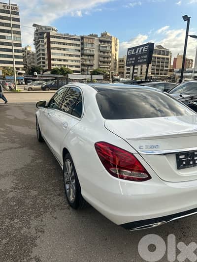 Mercedes-Benz C-Class 2018