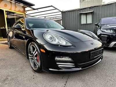 Porsche Panamera 4S 2010