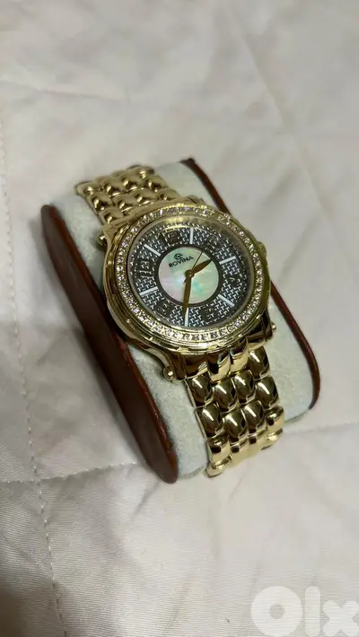 rovina gold woman watch