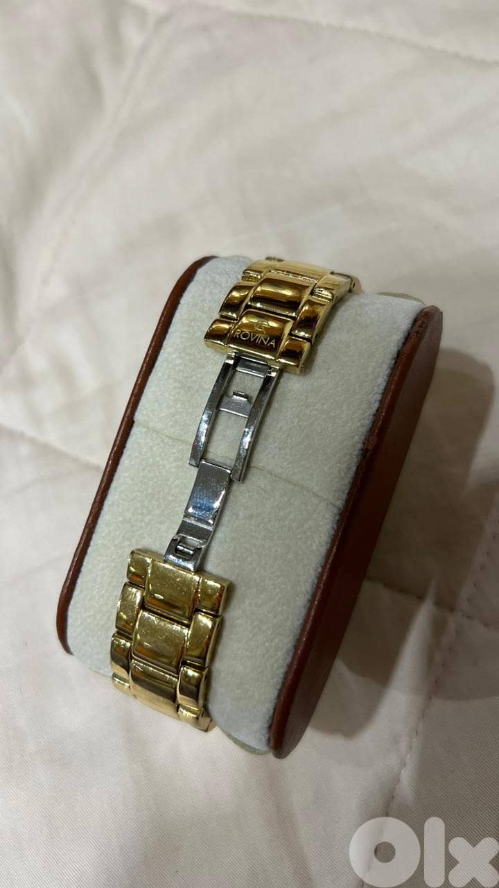 rovina gold watch 1
